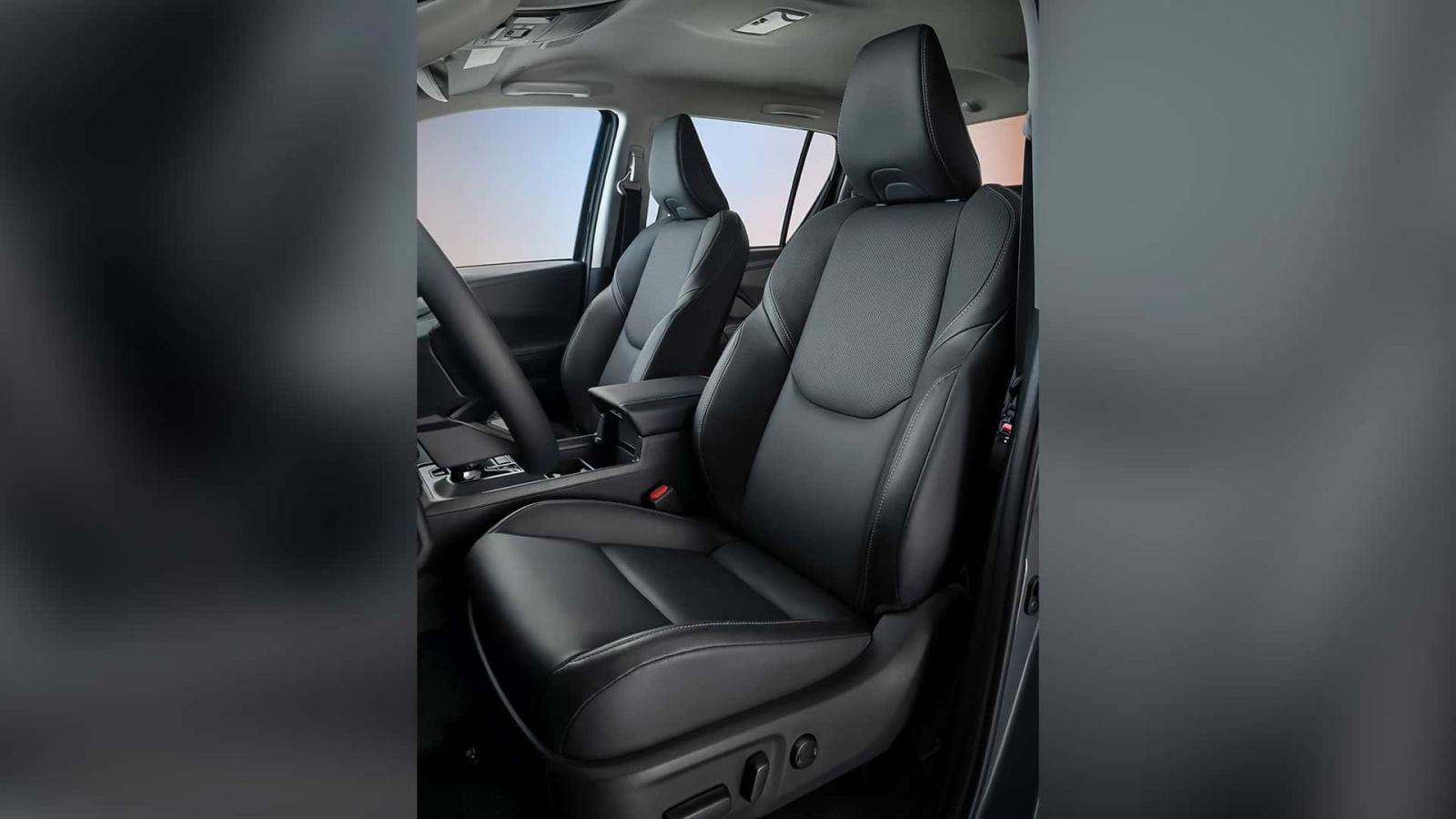 Πρεμιέρα για το νέο Toyota Hilux που έγινε και ηλεκτρικό!